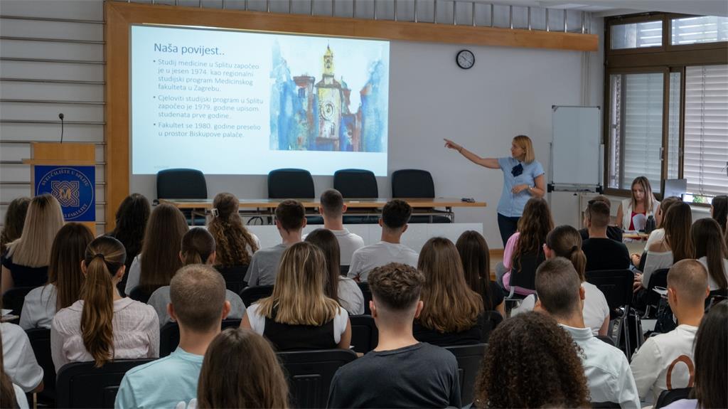 Uvodni dan za brucoše studija Medicina održan je 25. rujna 2025. u 10 sati